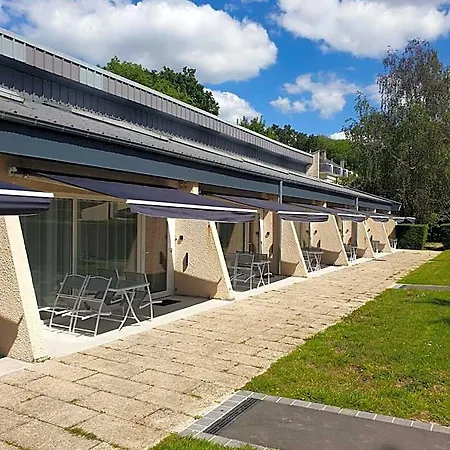 Otel Domaine Du Beron - Chateau Et 3*